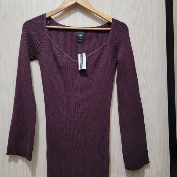 River Island sweetheart neck bodycon dress in burgundy - Picture 3 of 5